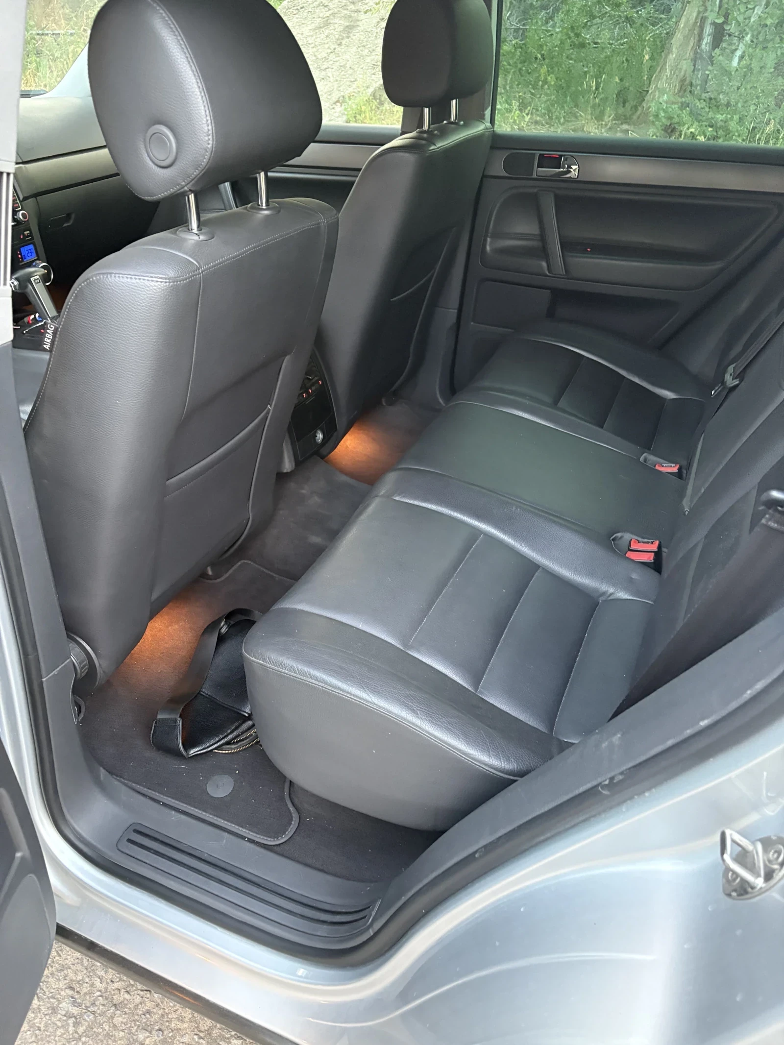 Volkswagen Touareg, 2009г, полный привод, автомат