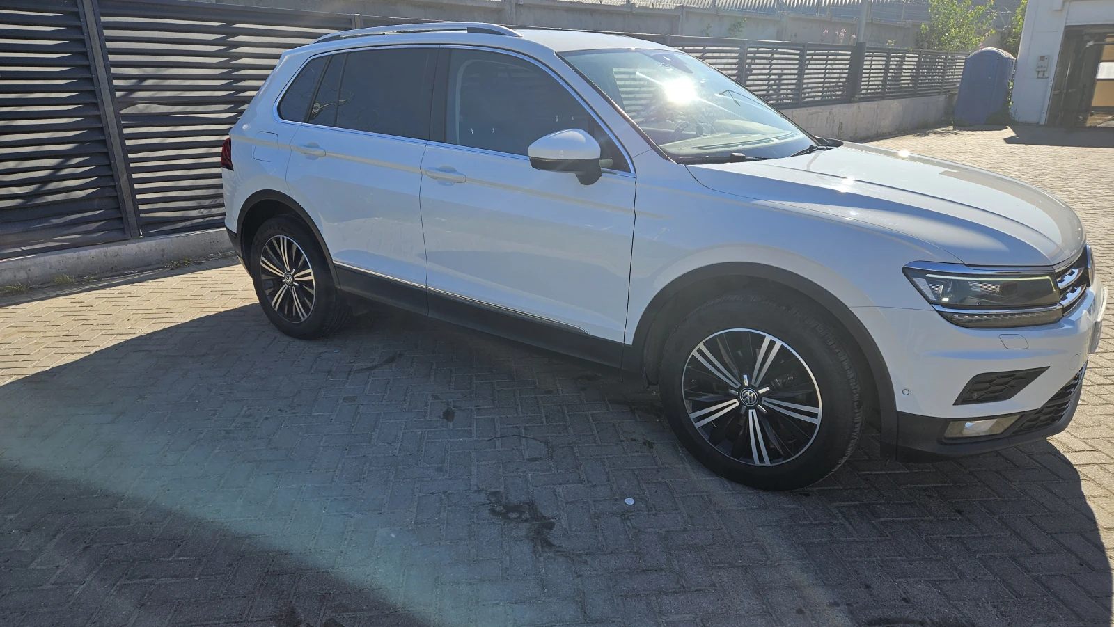 Volkswagen Tiguan, 2019г, полный привод, робот