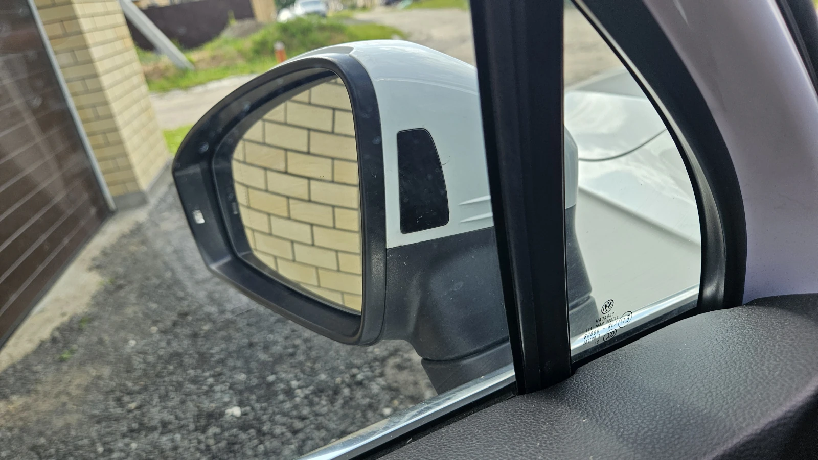 Volkswagen Tiguan, 2019г, полный привод, робот