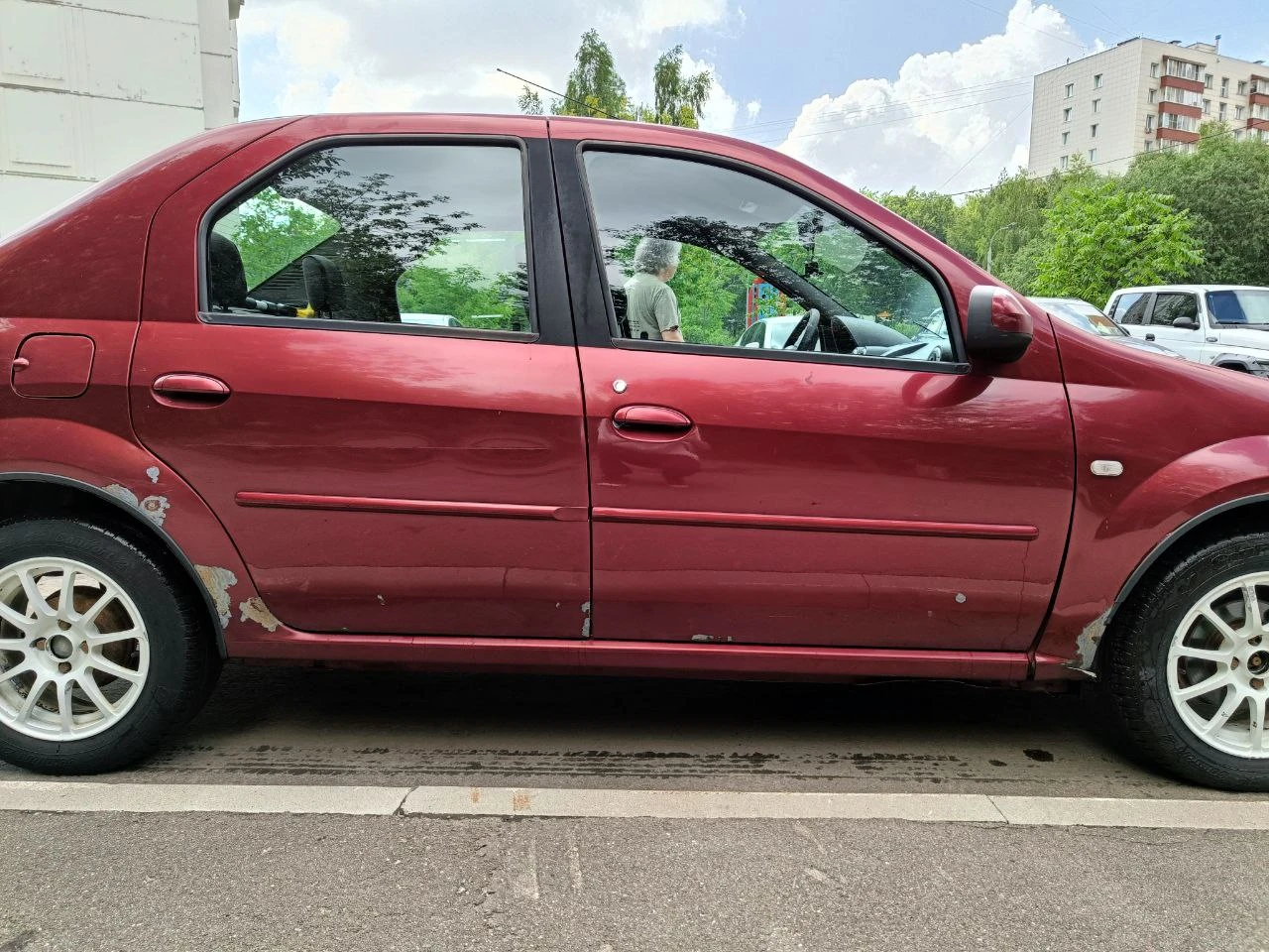 Renault Logan, 2008г, передний привод, механика