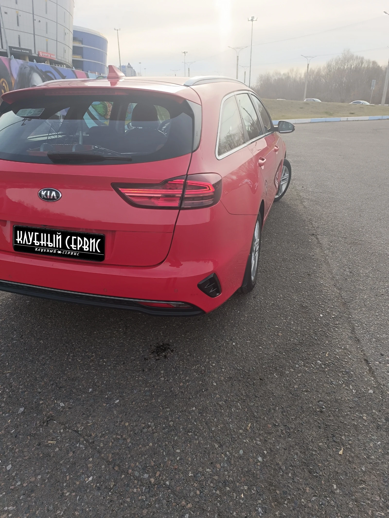 Kia Ceed, 2019г, передний привод, робот