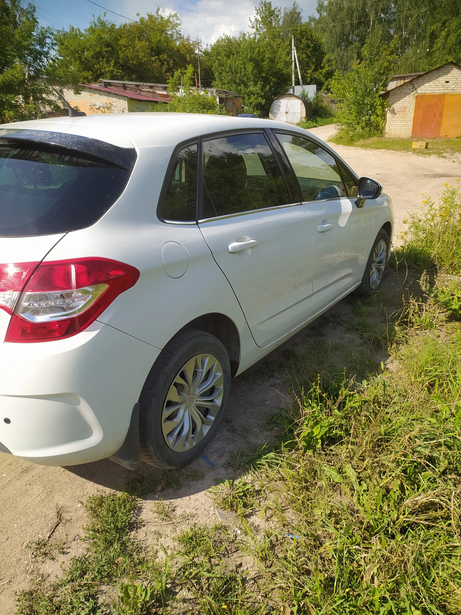 Citroen C4, 2011г, передний привод, механика