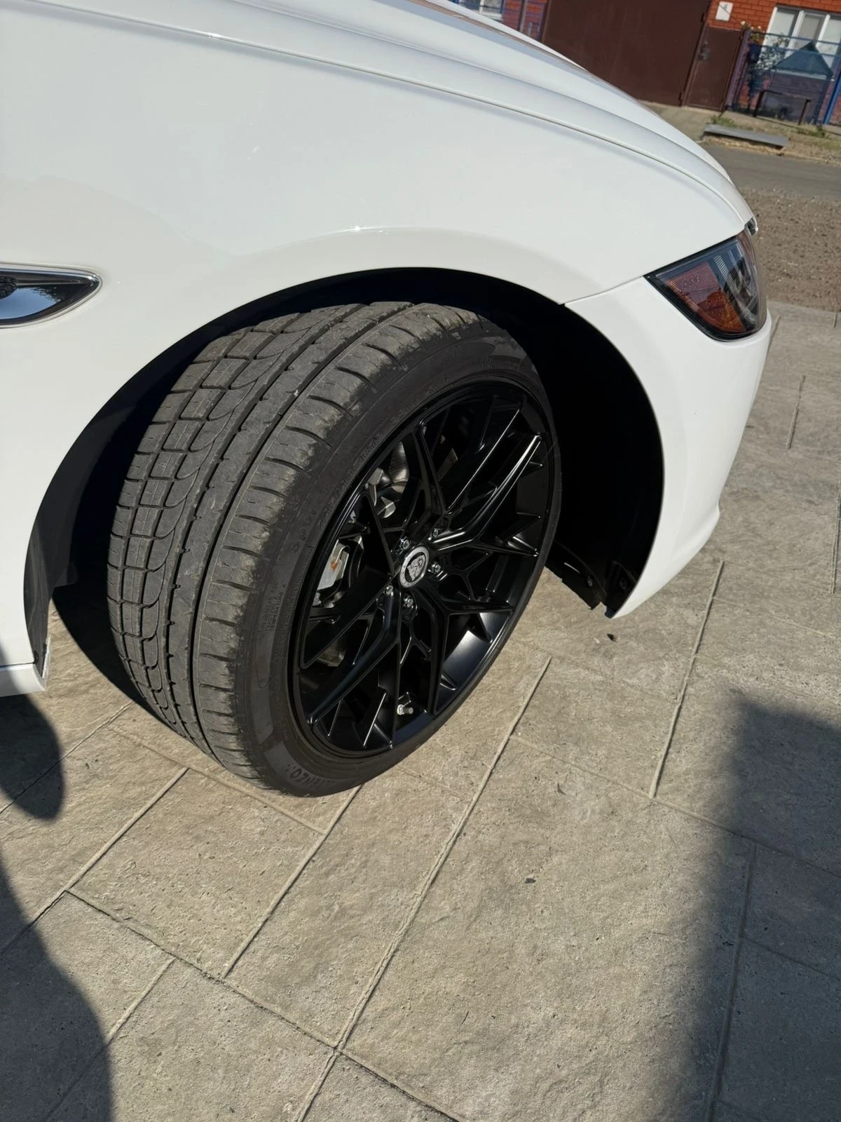 Jaguar XF, 2018г, полный привод, автомат