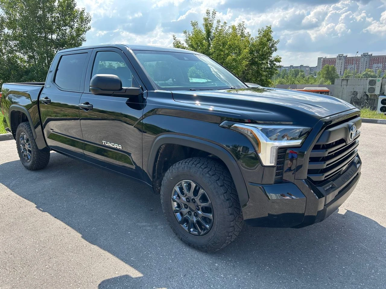 Toyota Tundra, 2024г, полный привод, автомат