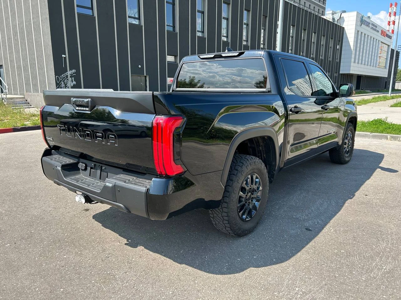 Toyota Tundra, 2024г, полный привод, автомат