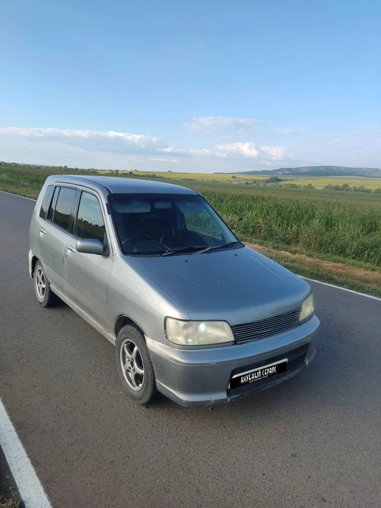 Nissan Cube, 2000г, передний привод, автомат