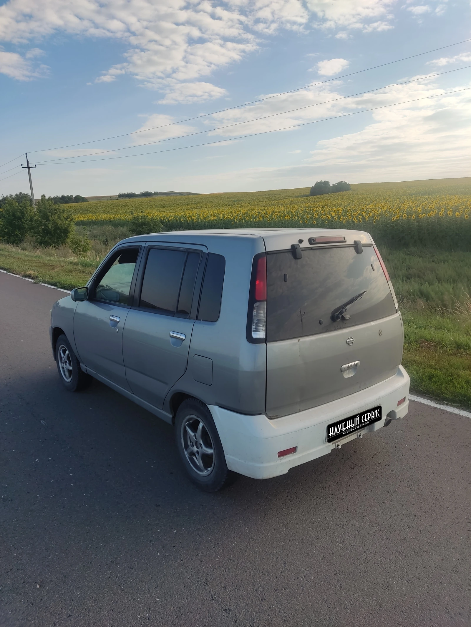 Nissan Cube, 2000г, передний привод, автомат