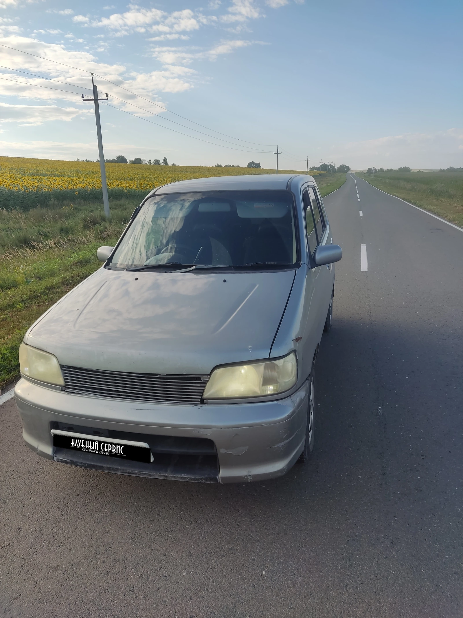 Nissan Cube, 2000г, передний привод, автомат