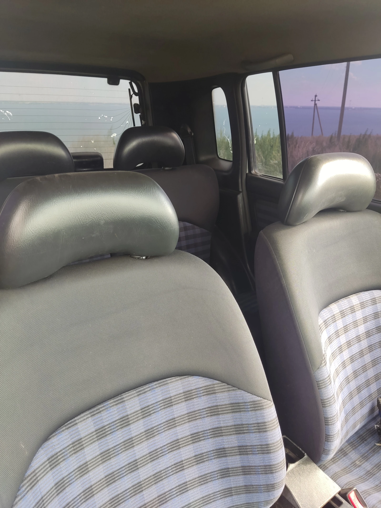 Nissan Cube, 2000г, передний привод, автомат