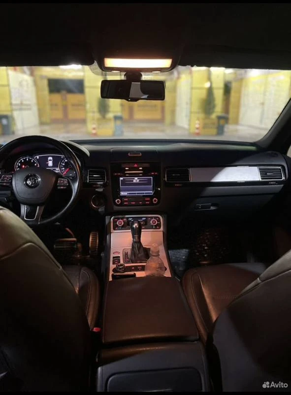 Volkswagen Touareg, 2013г, полный привод, автомат