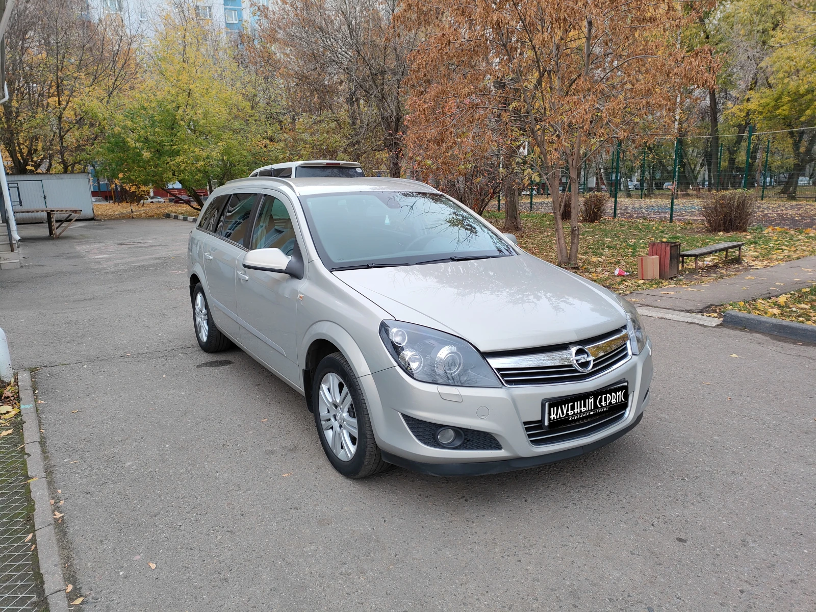 Opel Astra, 2008г, передний привод, автомат