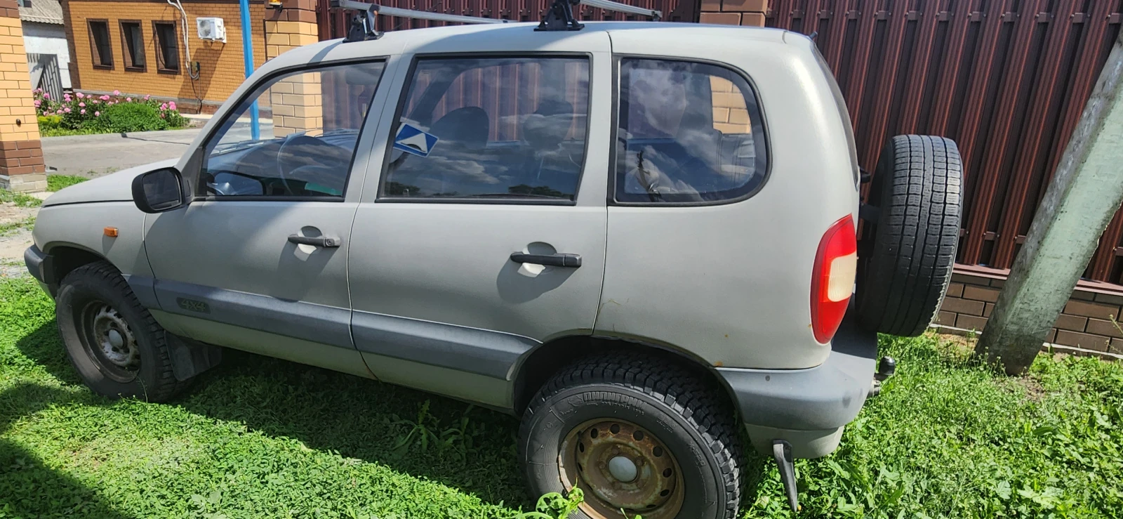 Chevrolet Niva, 2008г, полный привод, механика