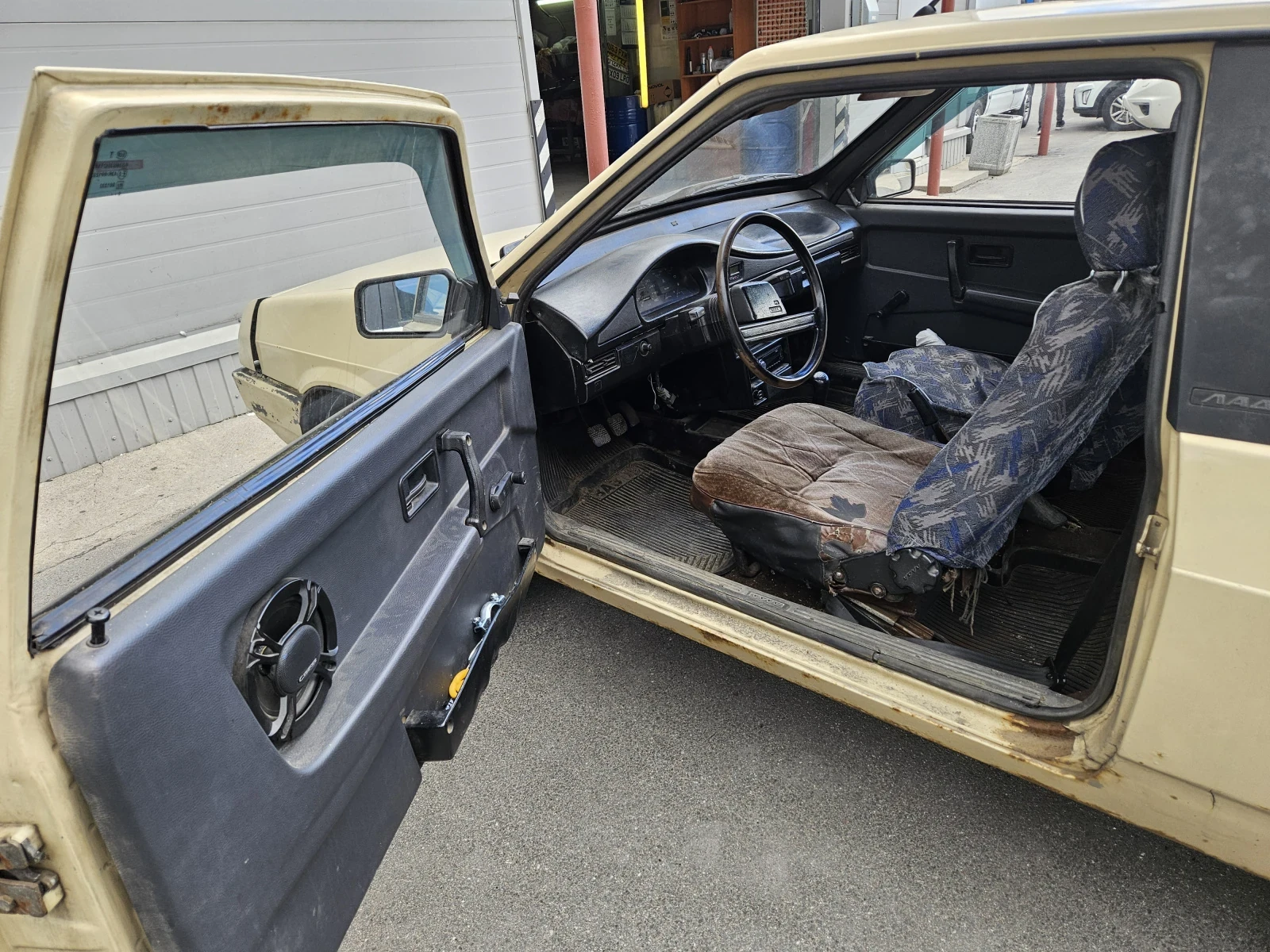 Lada (ВАЗ) 2108, 1987г, передний привод, механика