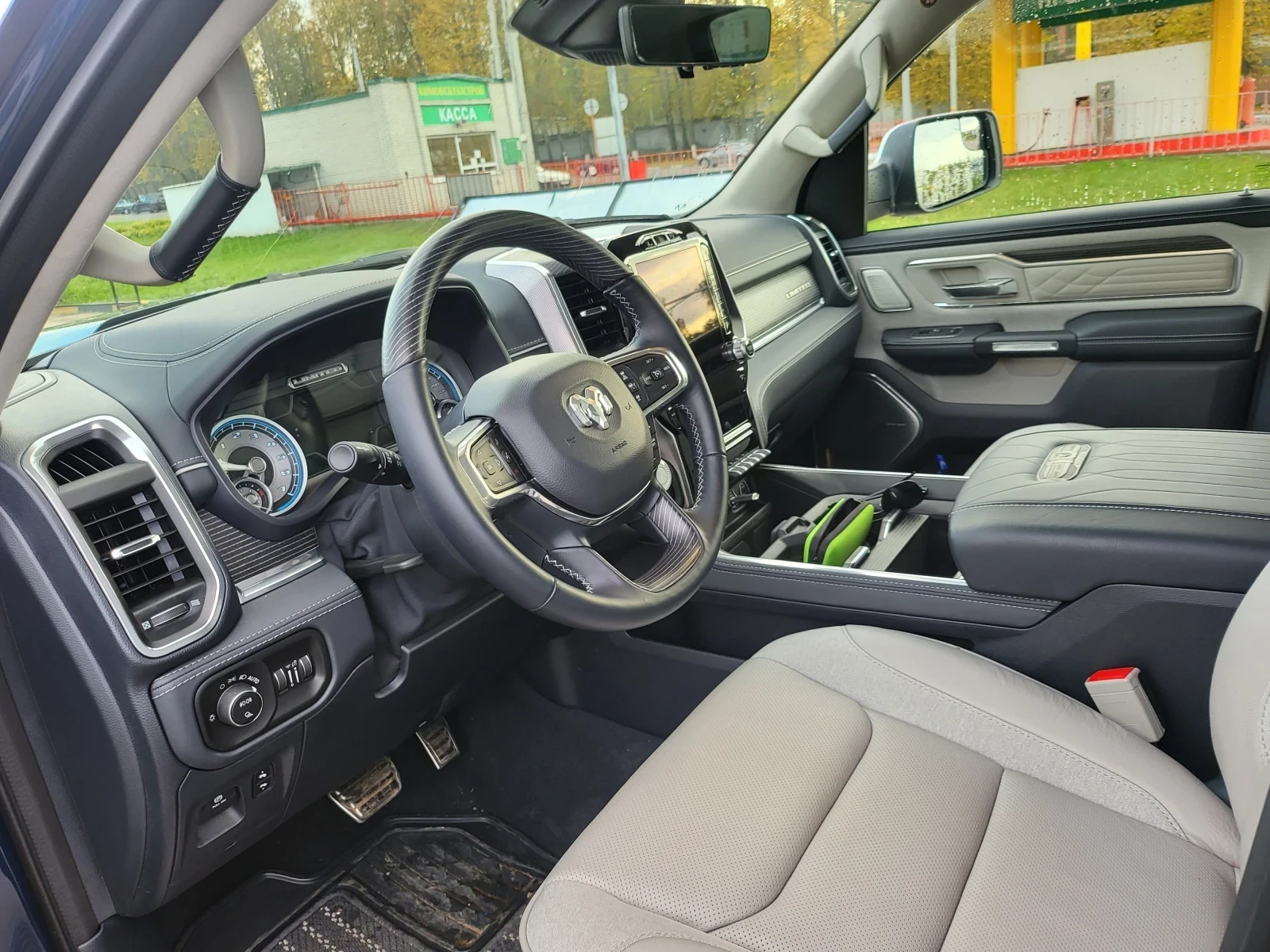 Ram 1500, 2022г, полный привод, автомат