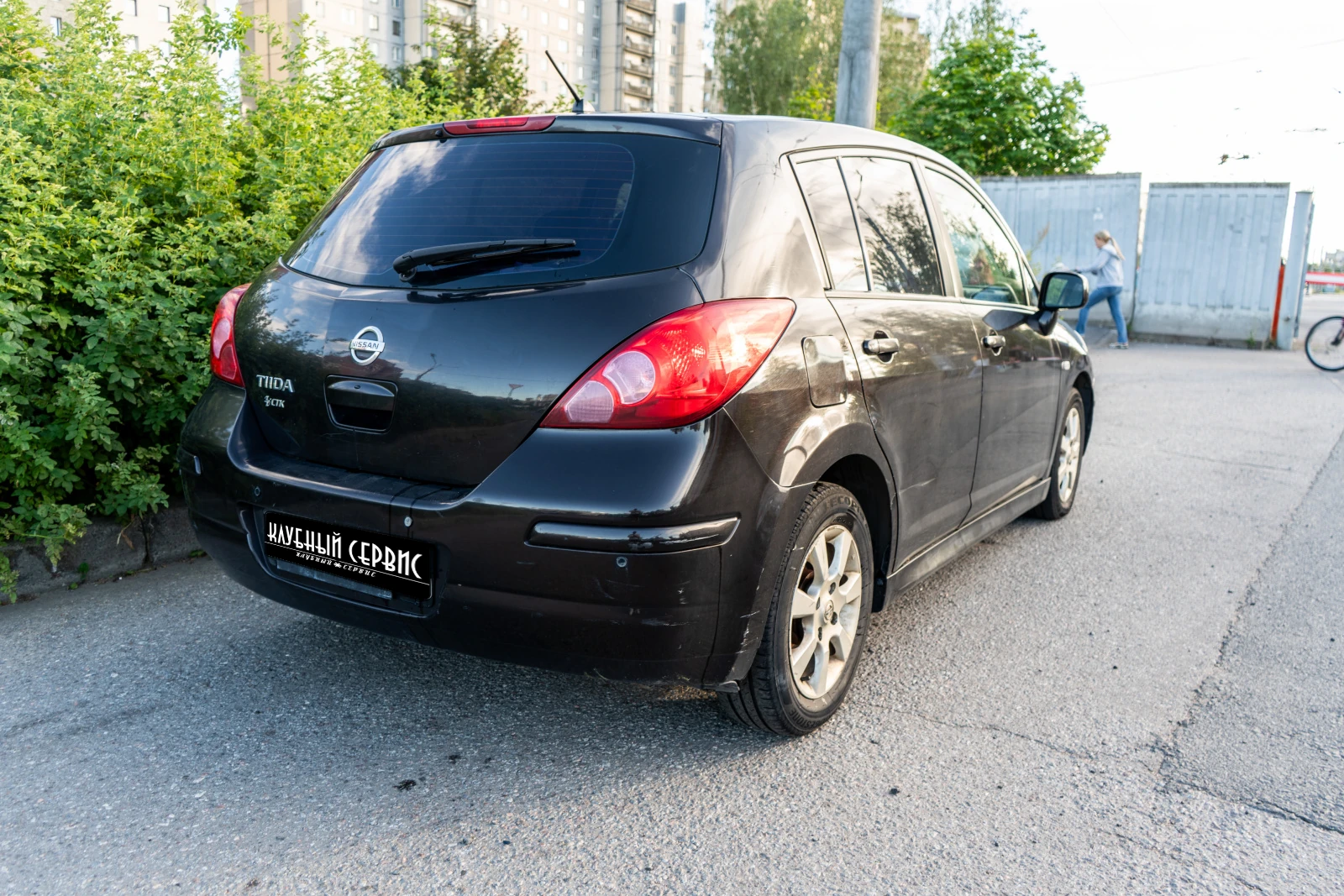Nissan Tiida, 2011г, передний привод, автомат