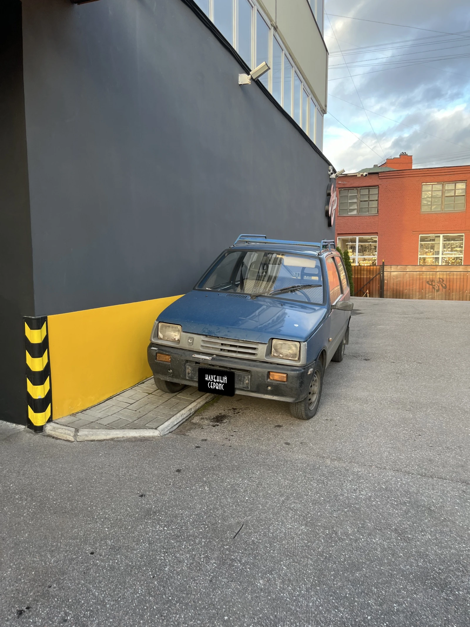 Lada (ВАЗ) 1111 Ока, 2001г, передний привод, механика