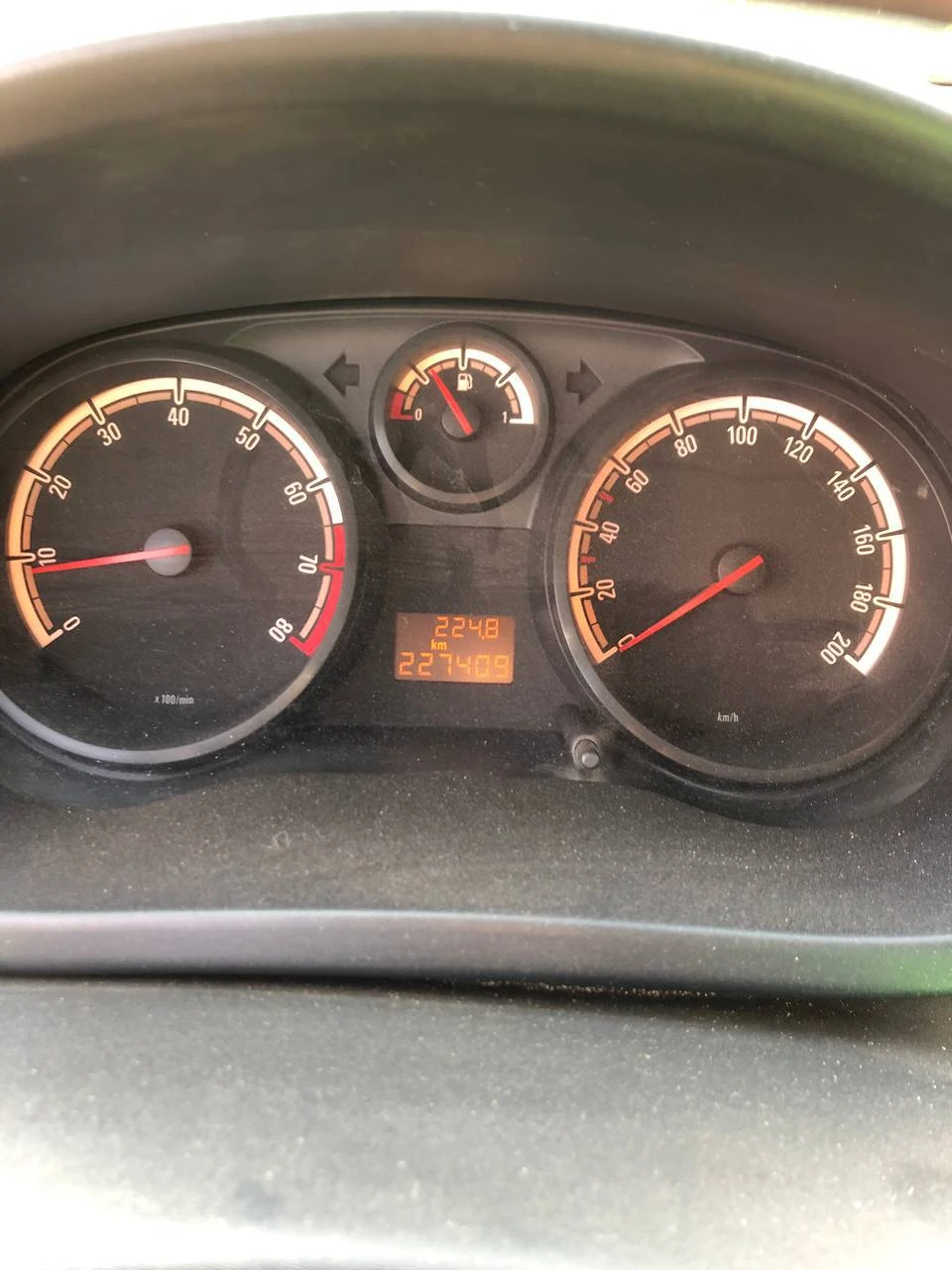 Opel Corsa, 2008г, передний привод, механика