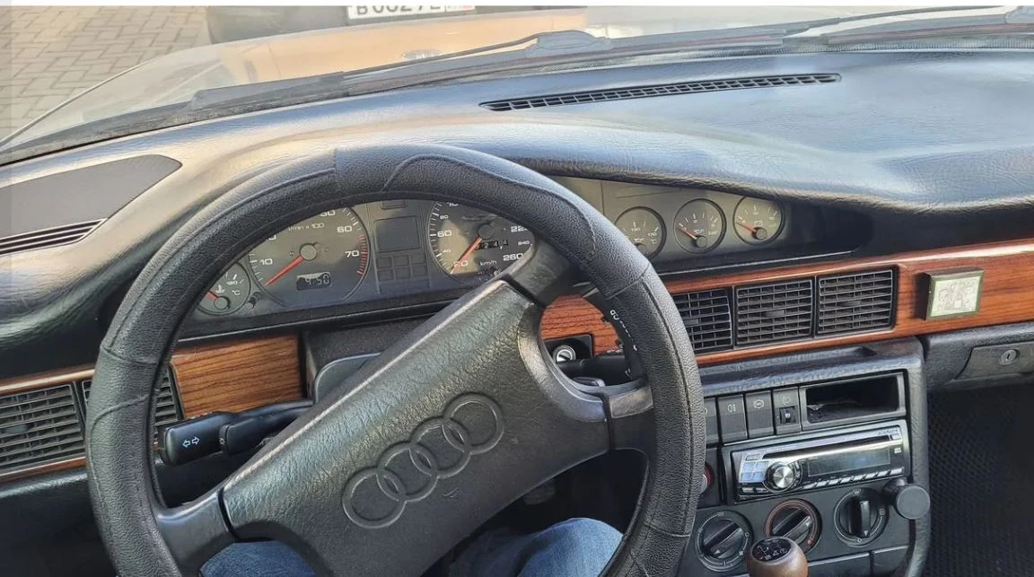 Audi 100, 1990г, передний привод, механика