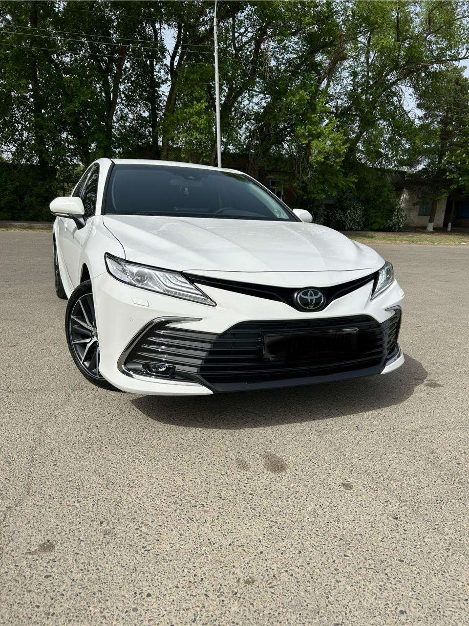 Toyota Camry, 2022г, передний привод, автомат