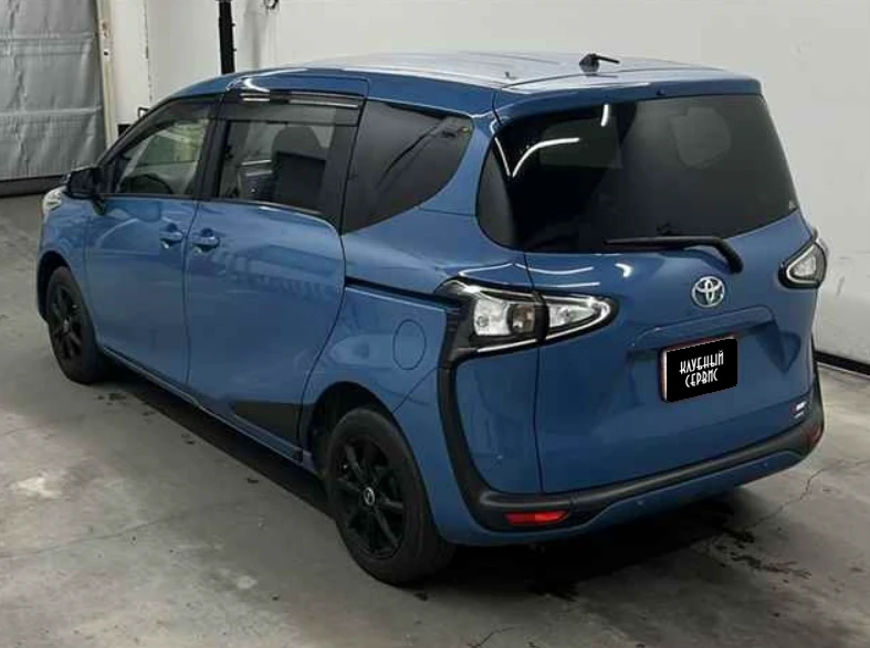 Toyota Sienta, 2021г, полный привод, вариатор