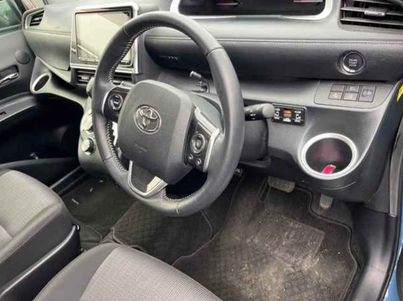 Toyota Sienta, 2021г, полный привод, вариатор