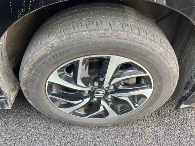 Honda Stepwgn, 2021г, полный привод, вариатор