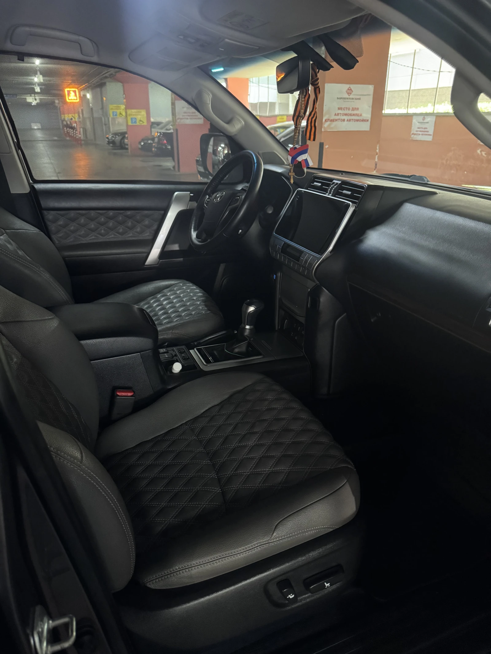 Toyota Land Cruiser Prado, 2018г, полный привод, автомат