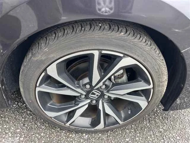 Honda Insight, 2021г, передний привод, вариатор