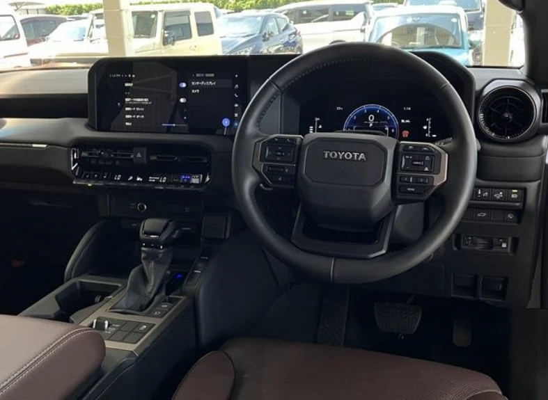 Toyota Land Cruiser Prado, 2024г, полный привод, автомат