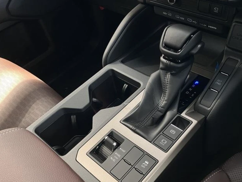 Toyota Land Cruiser Prado, 2024г, полный привод, автомат