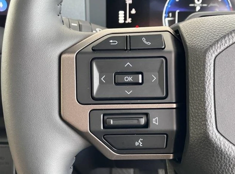 Toyota Land Cruiser Prado, 2024г, полный привод, автомат