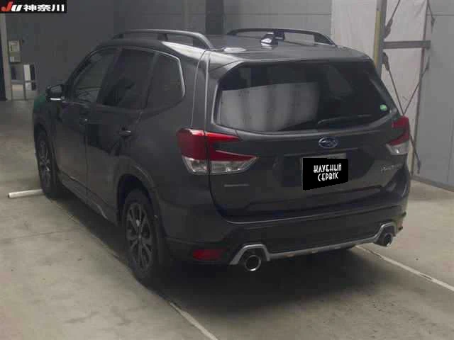 Subaru Forester, 2021г, полный привод, вариатор