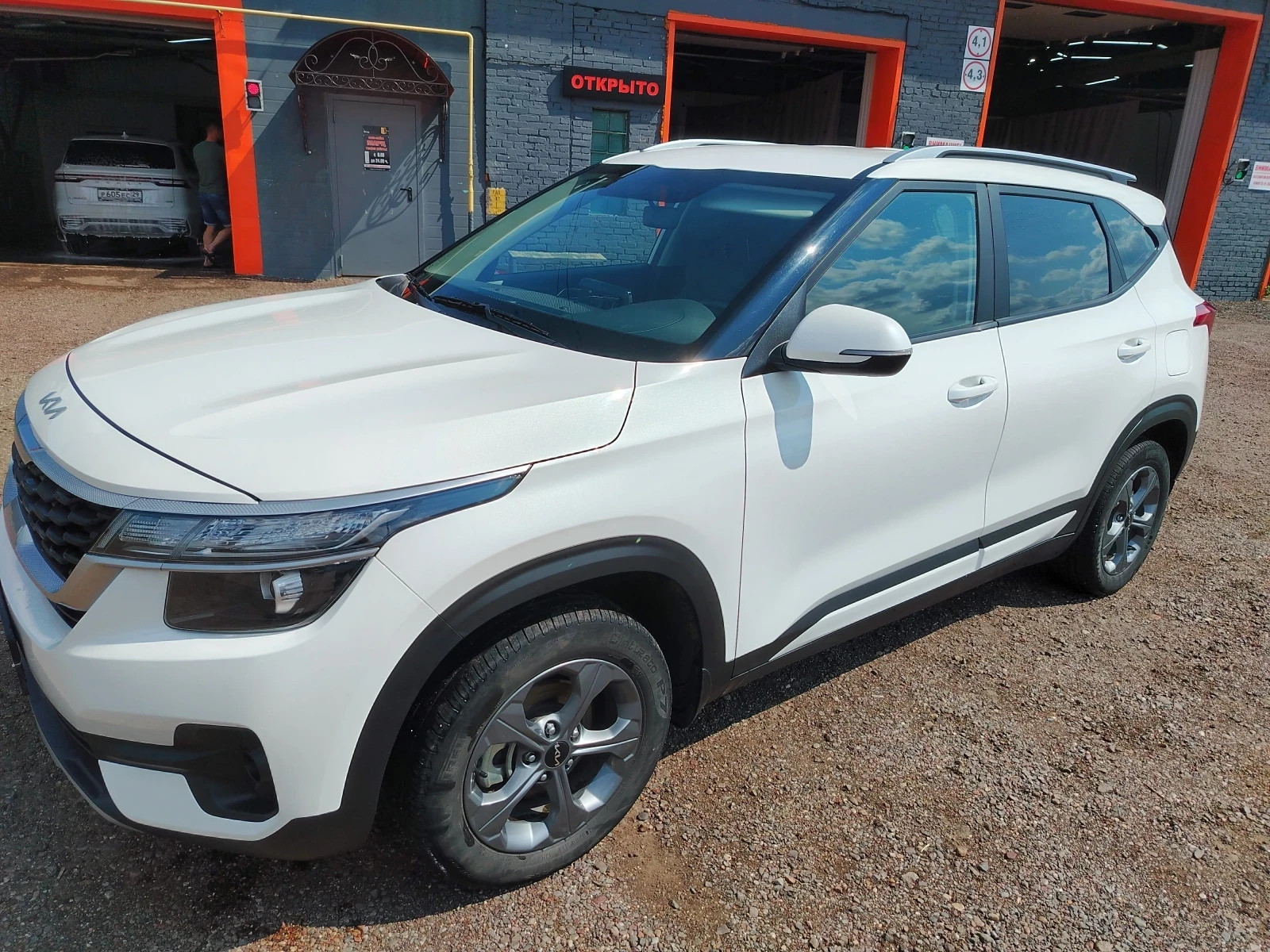 Kia Seltos, 2022г, передний привод, автомат