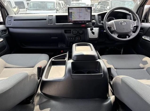 Toyota HiAce, 2025г, полный привод, автомат