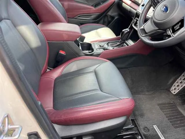 Subaru Forester, 2022г, полный привод, вариатор