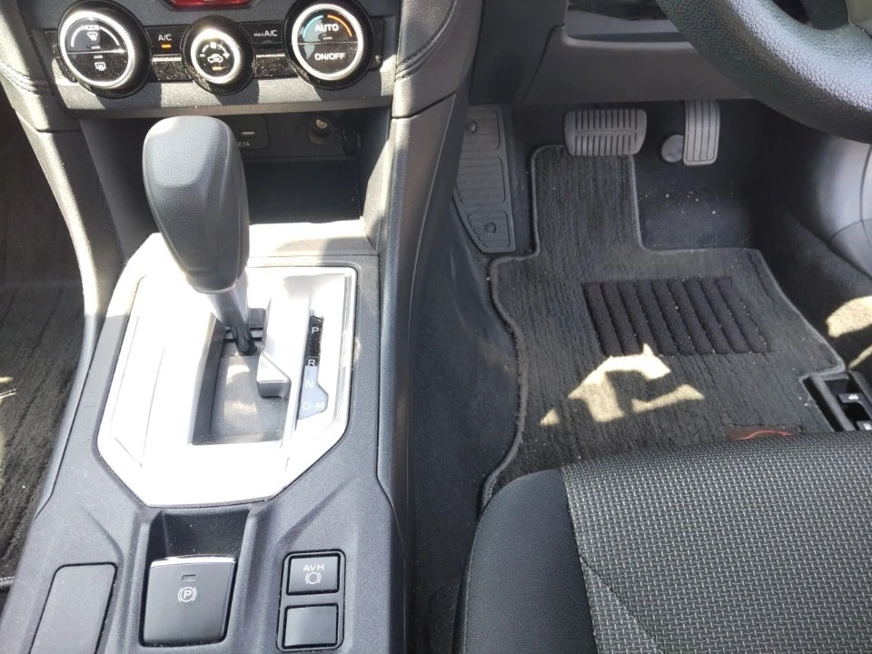 Subaru Impreza, 2021г, полный привод, вариатор