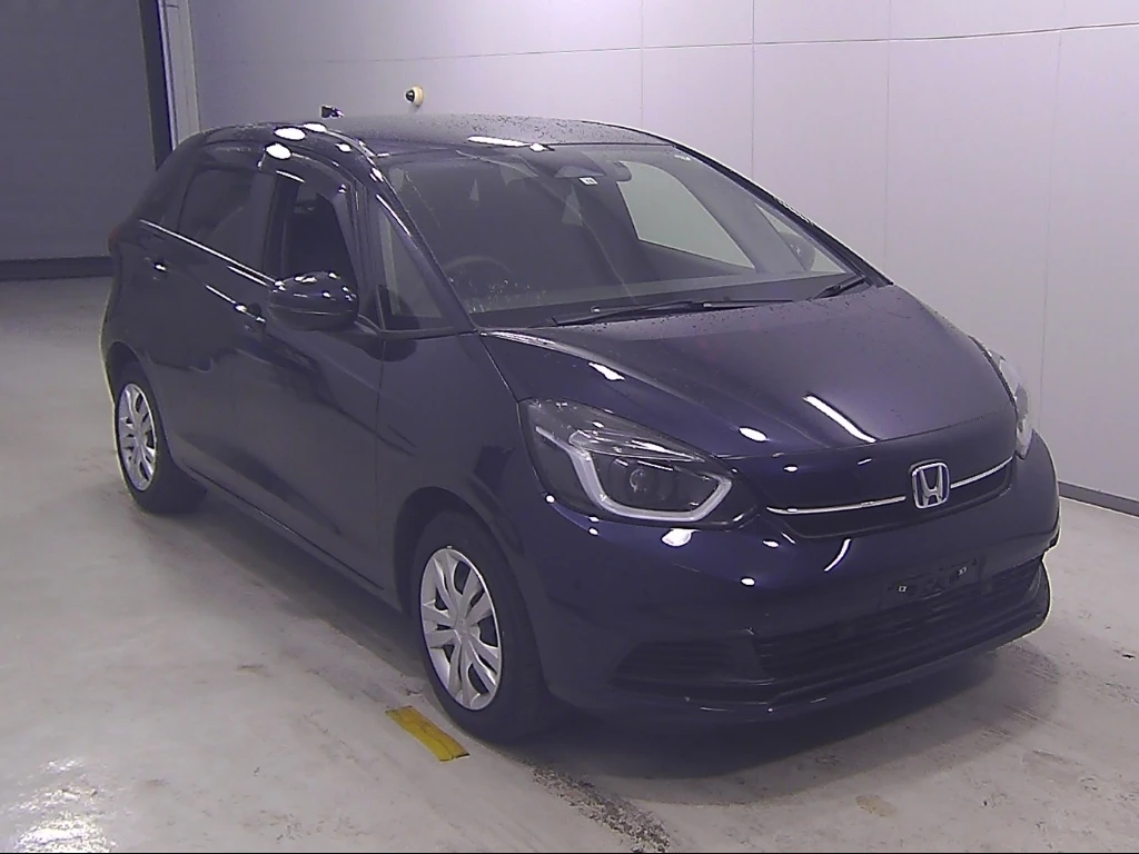 Honda Fit, 2022г, передний привод, вариатор