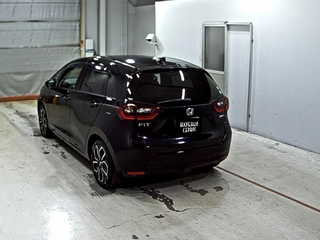 Honda Fit, 2021г, передний привод, вариатор