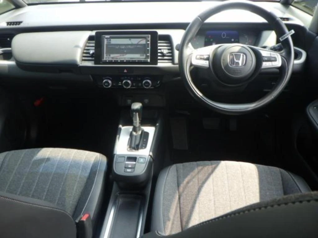 Honda Fit, 2021г, передний привод, вариатор