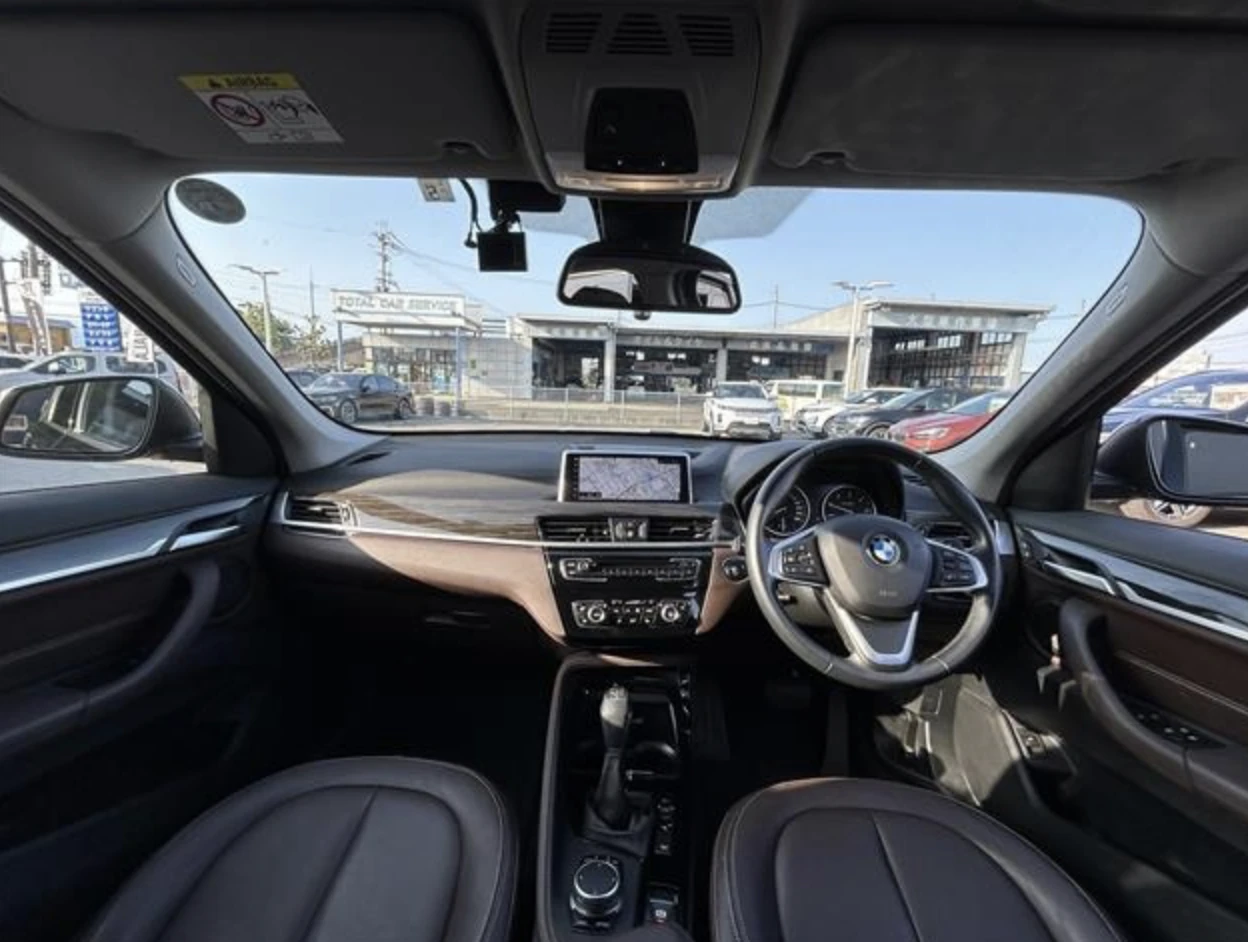 BMW X1, 2018г, передний привод, робот