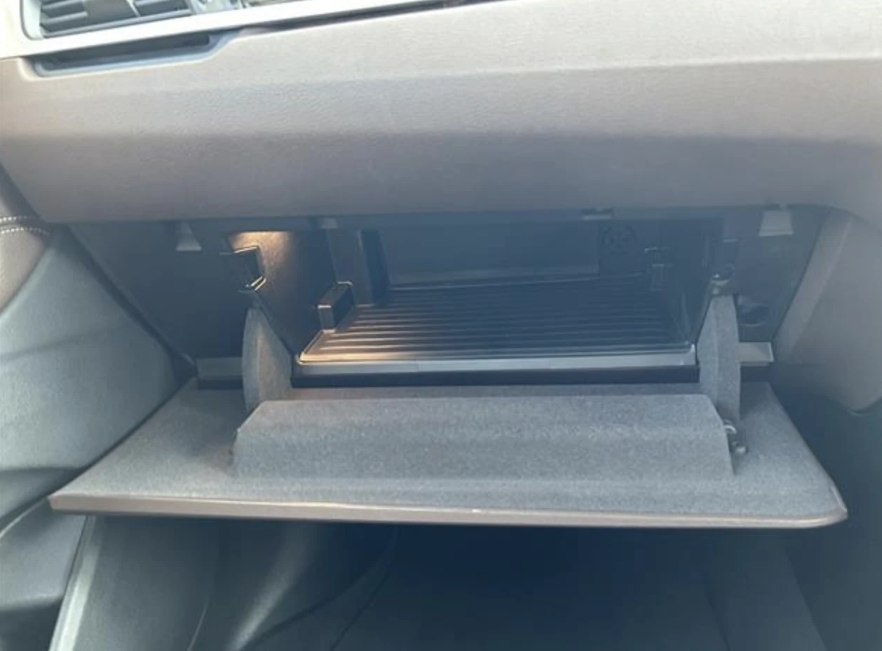 BMW X1, 2018г, передний привод, робот