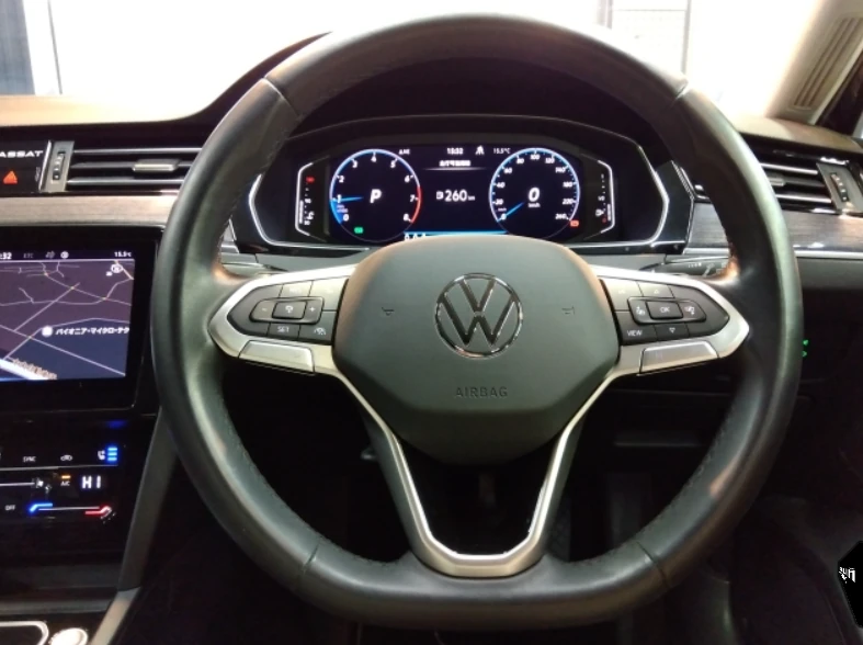 Volkswagen Passat, 2021г, передний привод, робот