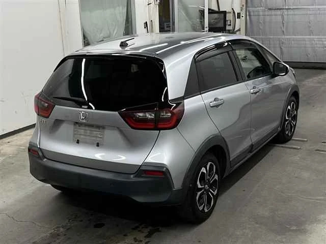 Honda Fit, 2021г, передний привод, вариатор