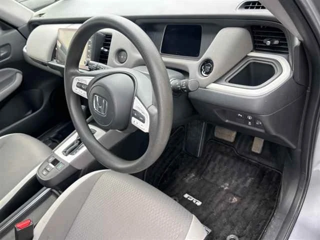 Honda Fit, 2021г, передний привод, вариатор