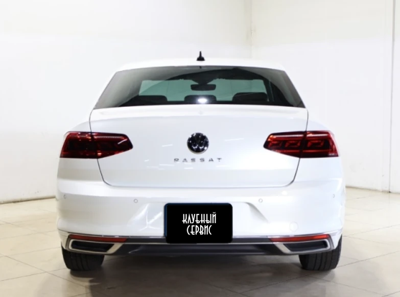 Volkswagen Passat, 2022г, передний привод, робот