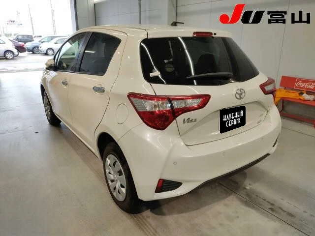 Toyota Vitz, 2019г, полный привод, вариатор