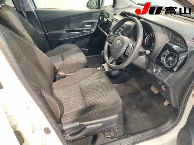 Toyota Vitz, 2019г, полный привод, вариатор