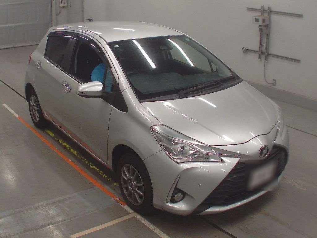Toyota Vitz, 2019г, полный привод, вариатор