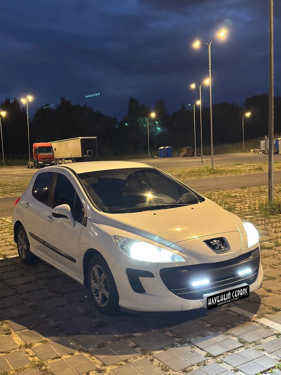 Peugeot 308, 2009г, передний привод, автомат