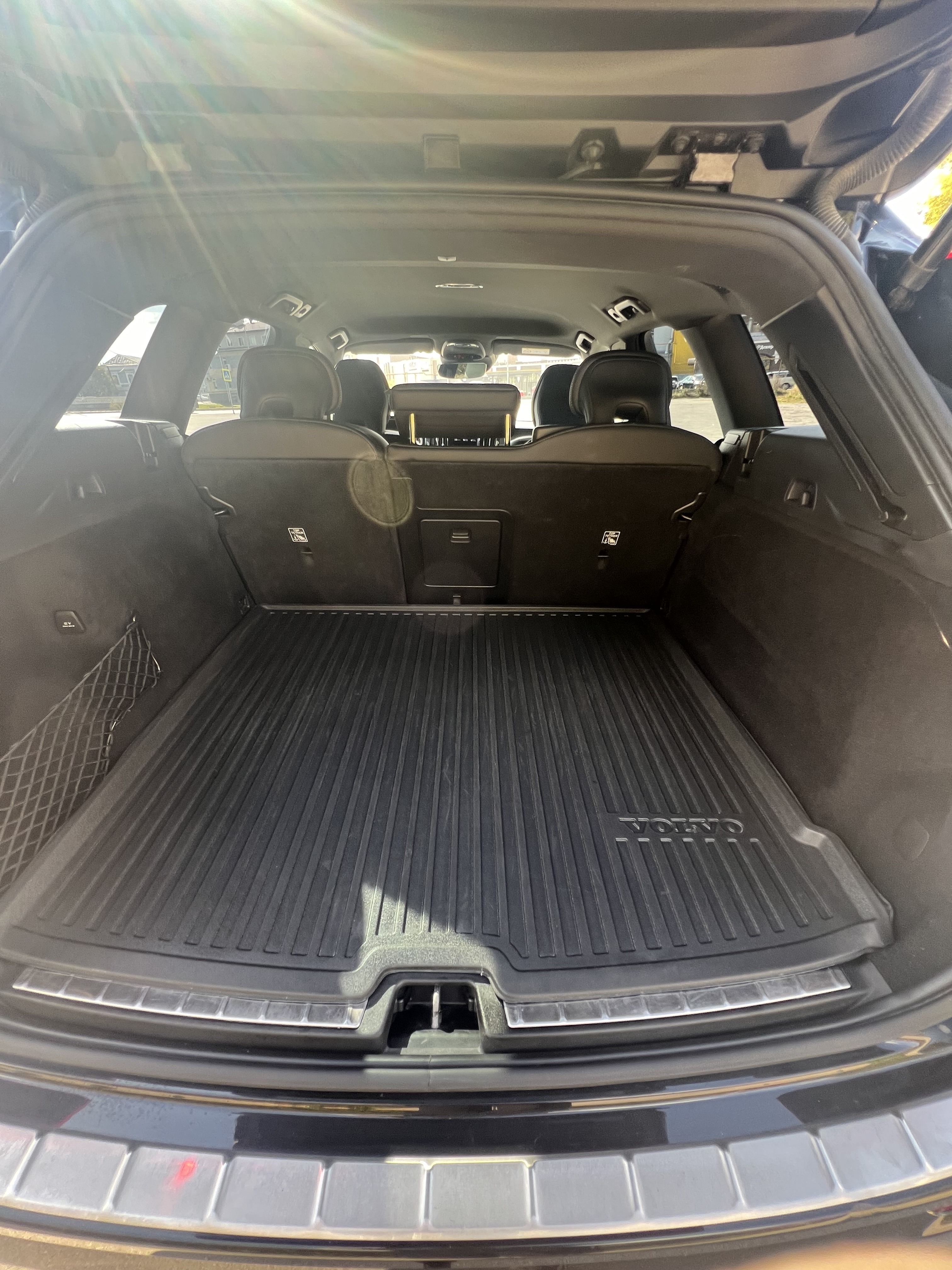 Volvo XC60, 2021г, полный привод, автомат